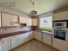 EXCLUSIVITÉ – Appartement T3 en rez-de-jardin avec terrasse, garage et parking en hyper-centre de Comines