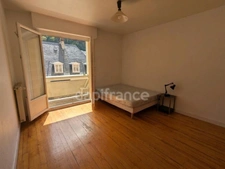 T3 69 m² avec balcon plein sud – Chambéry Curial- calme et lumineux