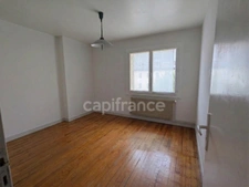 T3 69 m² avec balcon plein sud – Chambéry Curial- calme et lumineux