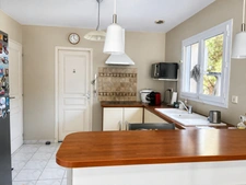 Maison plain-pied avec local indépendant de 106 m² sur superbe parc de 10 000 m² – Birac-sur-Trec (47)