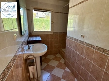 House with garden, not overlooked – village center – 2 bedrooms + office