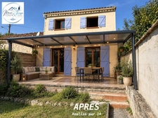 House with garden, not overlooked – village center – 2 bedrooms + office