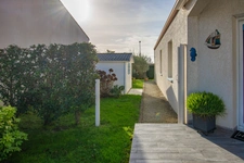ROYAN – EXCLUSIVITÉ – CHARMANTE MAISON DE PLAIN-PIED AVEC PISCINE