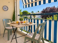 VAUX-SUR-MER – PONTAILLAC | T2 AVEC TERRASSE ET PISCINE À DEUX PAS DE LA PLAGE