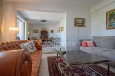 ROYAN – BEAU T3 DE 98 m² AVEC GARAGE ET CAVE À 650 M DE LA PLAGE