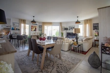 ROYAN – EXCLUSIVITÉ – CHARMANTE MAISON DE PLAIN-PIED AVEC PISCINE
