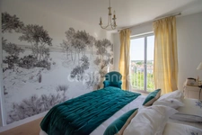 ROYAN – BEAU T3 DE 98 m² AVEC GARAGE ET CAVE À 650 M DE LA PLAGE
