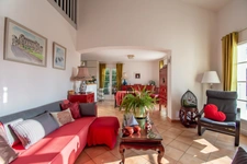 BREUILLET – VILLA AVEC PISCINE ET VUE PANORAMIQUE SUR LA CAMPAGNE