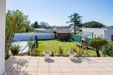 VAUX-SUR-MER – MAISON 160 M² AVEC PISCINE, À PROXIMITÉ DE PONTAILLAC 