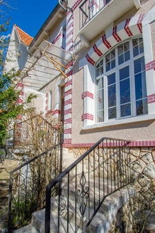 ROYAN - VILLA ANNÉE 30 A DEUX PAS DE PONTAILLAC