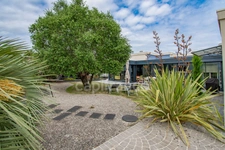 SAUJON – MAISON CONTEMPORAINE AVEC PISCINE INTERIEURE