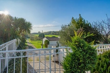 BREUILLET – VILLA AVEC PISCINE ET VUE PANORAMIQUE SUR LA CAMPAGNE