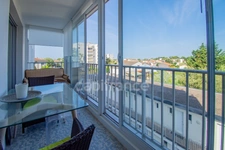 ROYAN – BEAU T3 DE 98 m² AVEC GARAGE ET CAVE À 650 M DE LA PLAGE
