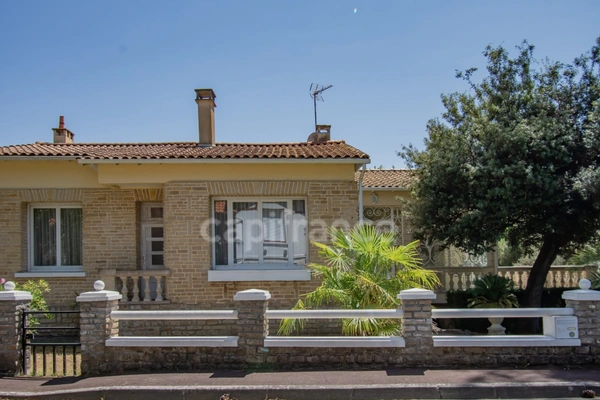 ROYAN – QUARTIER DE VALLIÈRES – MAISON FAMILIALE A QUELQUES PAS DE LA PLAGE 