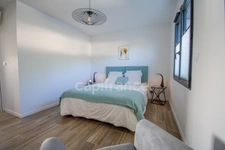 ROYAN – MAISON CONTEMPORAINE AVEC PISCINE ET VUE DÉGAGÉE