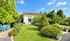 BRESSUIRE - MAISON DE PLAIN-PIED de 100m2 sur sous-sol