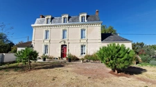 THOUARS, Maison de Maître de 170 m2 avec piscine