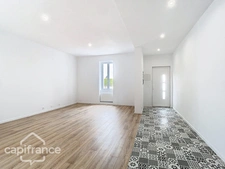 Maison rénovée 7 pièces + studio THOUARS (79)