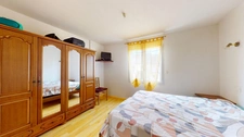 Maison de 150 m² avec 4 chambres et  terrain clos de 1 004 m²