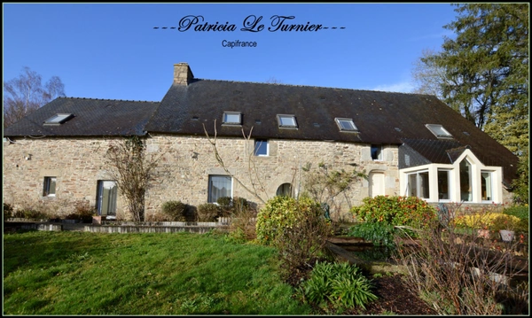 Maison en pierre" Longère" à vendre 6 pièces 194 m²  LANDEVANT (56) Morbihan Sud en BRETAGNE 