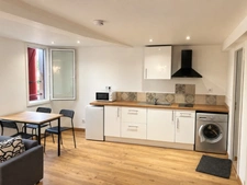 Appartement composé d'un studio et d'un T2