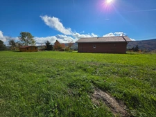 Maison PLAIN-PIED de 97 m² avec 2942 m² de terrain, vue imprenable