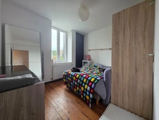 Maison de ville de 117 m², 5 chambres avec terrain à PANISSIERES