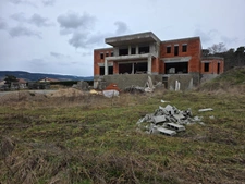 Maison à vendre 19 pièces proche de MONTBRISON (42) 500 m2 avec 6233 m2 de terrain