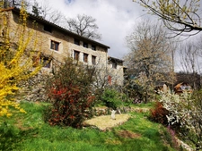 Maison à vendre 4 pièces avec Gîtes indépendants SAINT JULIEN DU GUA (07)