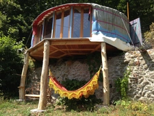 Maison à vendre 4 pièces avec Gîtes indépendants SAINT JULIEN DU GUA (07)