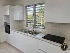 VILLA T4 ENTIEREMENT RÉNOVÉE – LE CALME AU CŒUR DE BAIE-MAHAULT