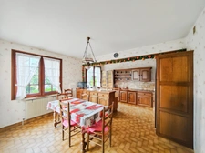 À Saint-Rémy (71) à vendre maison familiale de 280 m² habitables 7 chambres 640 m² de terrain clos !