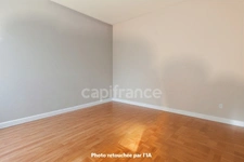 À SAISIR À CHALON-SUR-SAÔNE (71) – BEL APPARTEMENT DE 100.83 m² AVEC 2 BALCONS, GARAGE, PARKING ET CAVE !