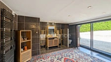 Maison à vendre 6 pièces LA CHARMEE (71) 4 chambres - terrain de 2747 m² abri voitures grande piscine !
