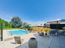 Lacrost (71) House for sale of 180 m² - 6 rooms - land of 2,481 m² swimming pool!