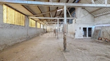 Frontenard (71) Propriété de caractère — Potentiel exceptionnel :  Habitation / Gîte 173 m² + 1 400 m² de dépendances et hangars