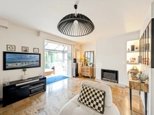 A vendre à 10 minutes de Chalon-Sur-Saône (71) Villa avec cachet de 189 m² 7 pièces 5 chambres et terrain de 2310 m²