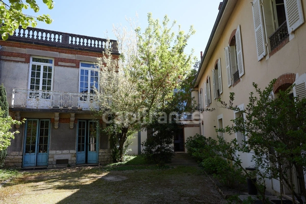 Maison de caractère au cœur de Chalon-sur-Saône (71)