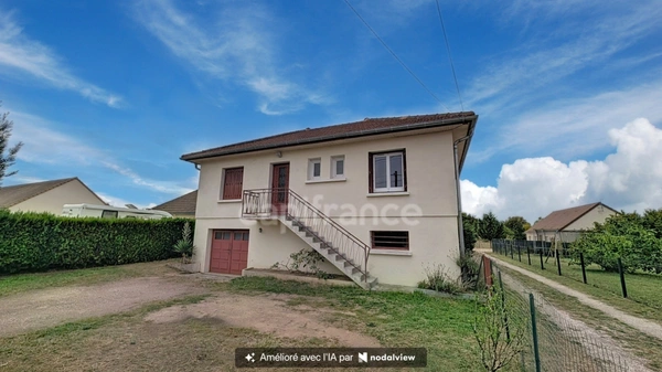  SASSENAY (71) Maison à vendre de 4 pièces sous-sol avec garage terrain d'environ 400 m²