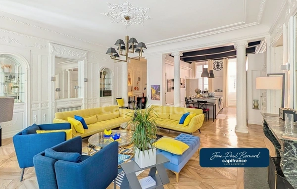 CHALON SUR SAONE (71) Appartement de standing à vendre 7 pièces de 171.44 m²