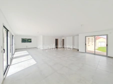 A vendre à Demigny (71) maison neuve de 146 m² 6 pièces 4 chambres 684 m² de terrain !