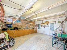 A LONGEPIERRE (71) à vendre ancienne ferme de 4 pièces nombreuses dépendances terrain de 3 851 m²
