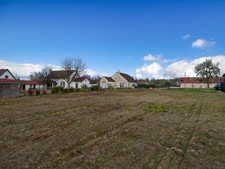 À vendre – Terrain constructible de 1 548 m² à Ouroux-sur-Saône (hors lotissement)