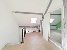 Appartement atypique de 4 pièces 100 m² en hypercentre Chalon-sur-Saône (71)