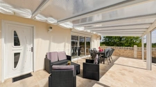 Maison à vendre 9 pièces (71) 3 minutes de Givry 184 m² 2 garages 2 dépendances piscine terrain de 1800 m²