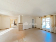À vendre : Villa grand garage à CHATENOY-EN-BRESSE (71) – 4 chambres, 183 m² habitables terrain de 1728 m²