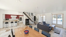 A Saint-Marcel (71) maison climatisée à vendre de 159.73 m² 5 pièces 4 chambres double garage parking terrain de 560 m²
