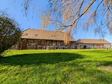 Rare à Lessard-en-Bresse : Ferme Bressane de 159 m2 Dépendance d'Exception et terrain de 8753 m2