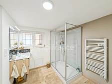 Maison à vendre 9 pièces (71) 3 minutes de Givry 184 m² 2 garages 2 dépendances piscine terrain de 1800 m²