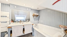 Maison de charme à Colombages de 184.67 m² à vendre 8 pièces SAINT GERMAIN DU BOIS (71) terrain de 443 m² piscine !